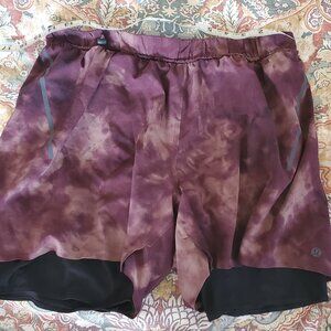 Lululemon athletic shorts biking running lifting s